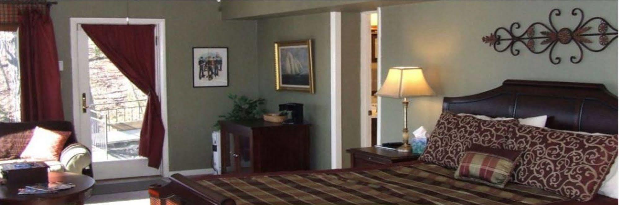 Laurel Grove Inn Riva Extérieur photo