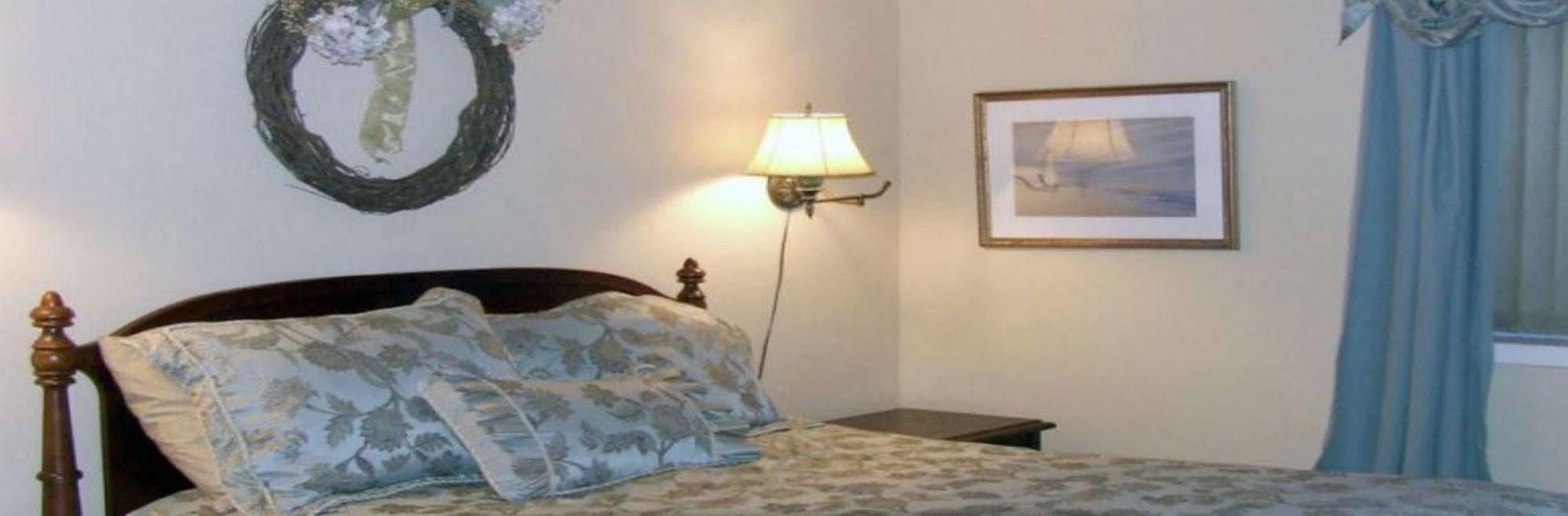 Laurel Grove Inn Riva Extérieur photo